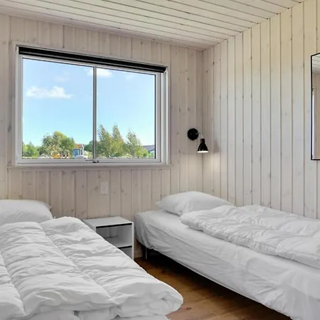 Villavilla 490 - Rabylille Strand, Lollandfalster * Stege